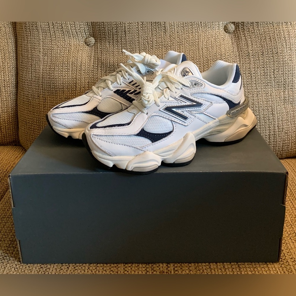 New Balance 9060 White Navy U9060VNB - Women’s Size 6 US - Sea Salt Shoes NEW - Picture 11 of 11
